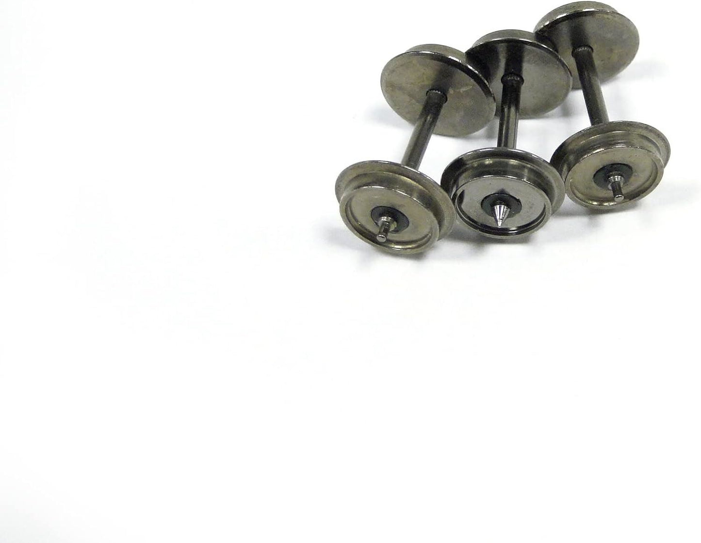 Rivarossi AC wheel sets for 3-axle wagons