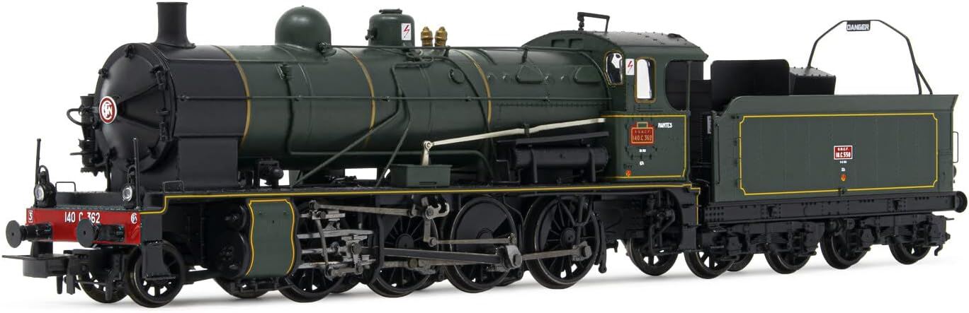 Jouef SNCF 140 C 362 and tender 18 C 550 black green with yellow lines and golden boiler rings
