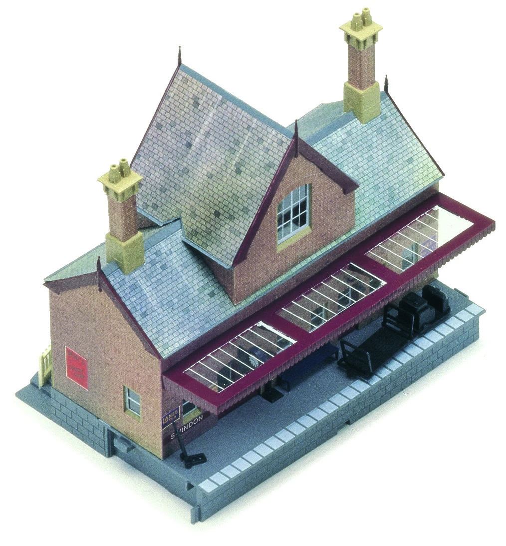 Hornby Booking Hall Model