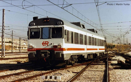 Electrotren RENFE diesel railcar class 596 Regionales R1 9-596-006-7 period V