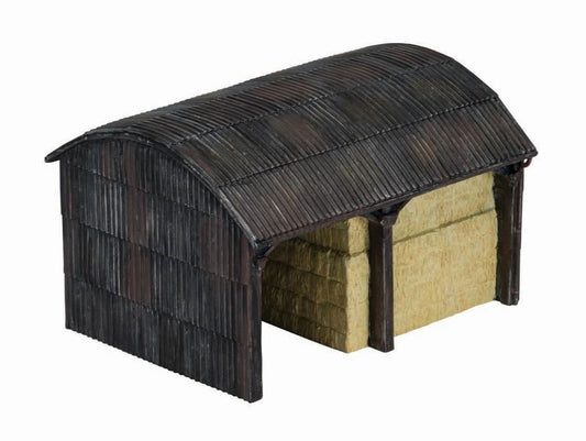 Hornby Country Farm Dutch Barn Model