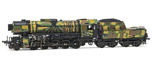 Arnold DRB Heavy Steam Locomotive BR 42 in Camouflage Livery Period IIc