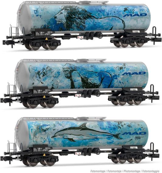 Arnold 3 Unit Pack Tank Wagons MAD