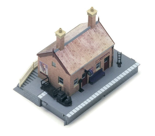 Hornby Waiting Room Model