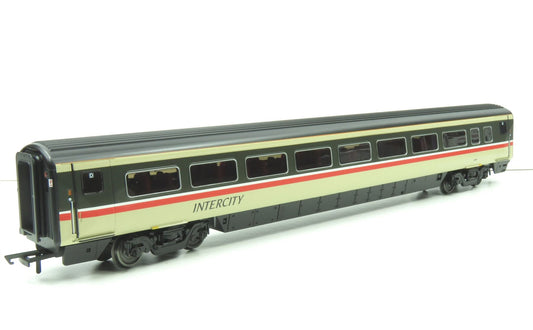 Hornby BR, Mk4 Standard, Coach D, 12413 - Era 8