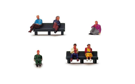 Hornby Sitting People Model