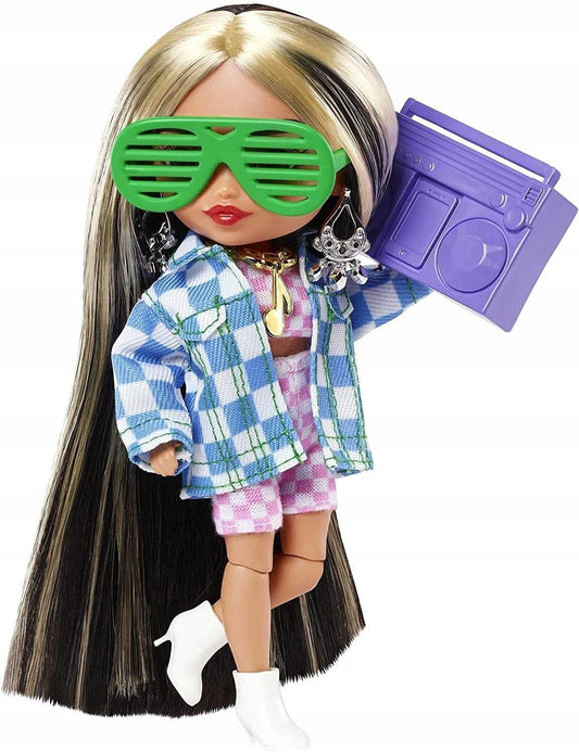 Barbie Extra Minis Doll #2 - Checkered 2-Piece & Jacket